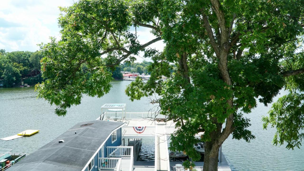 Alexander'S Landing Aparthotel Monticello Εξωτερικό φωτογραφία