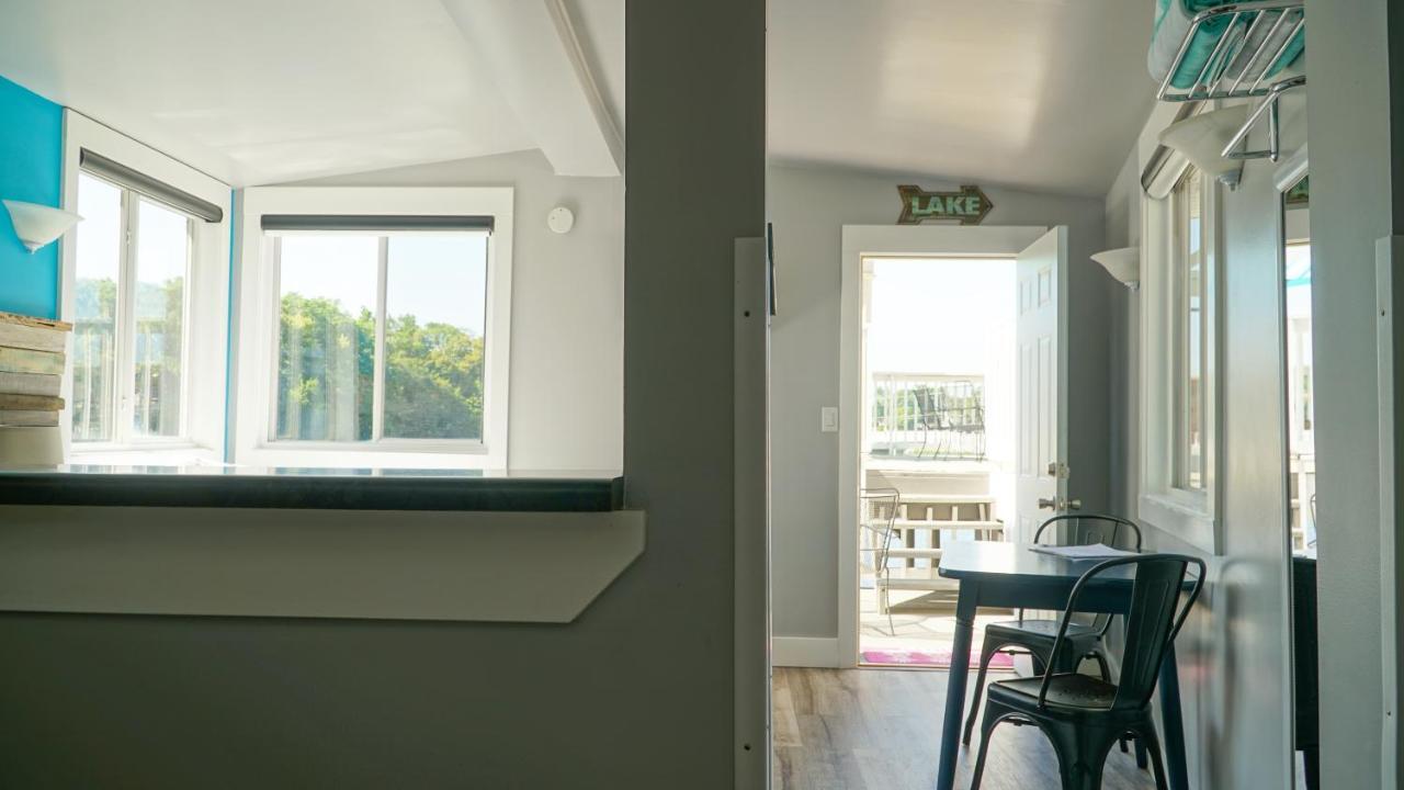 Alexander'S Landing Aparthotel Monticello Εξωτερικό φωτογραφία